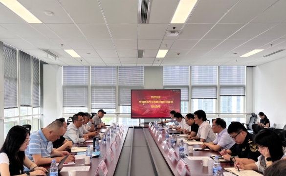 胡大剑赴武汉-鄂州空港型国家物流枢纽调研