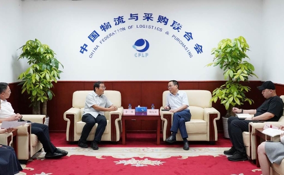 胡大剑与广州市发展改革委总经济师余伟一行座谈交流